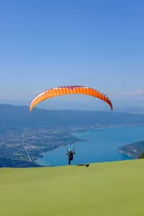 Fototapeten paraglider in the sky © Ridder