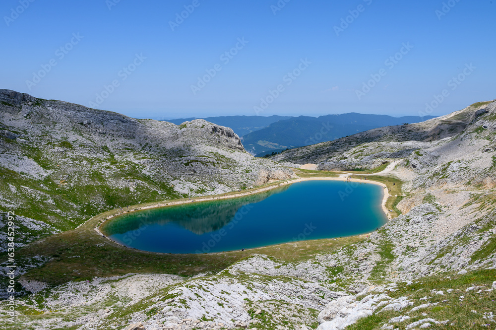 Sticker lac de moucherolle