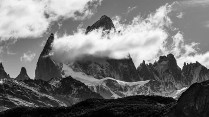 Papier Peint photo autocollant Fitz Roy Mount Fitz Roy, El Chalten, Patagonia, Argentina. Black and white photo of the majestic mountain after a five hour hike.