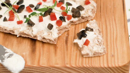 Appetizer toast with cheese