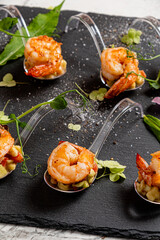 shrimps canape