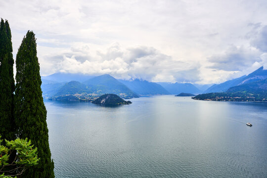 Cloudy day in Lake Como