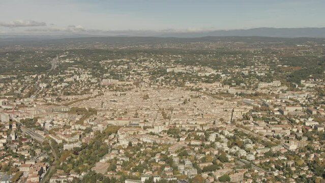 vue a&eacute;rienne d'Aix en Provence