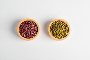 Mung beans and Red kidney beans in a basket wooden on white background