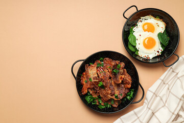 Tasty breakfast and delicious meat food concept - fried bacon