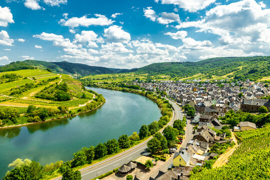 Kurze Entdeckungstour in der Moselregion beim Bremm - Rheinland-Pfalz - Deutschland