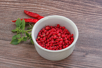 Red pepper seeds in the bowl
