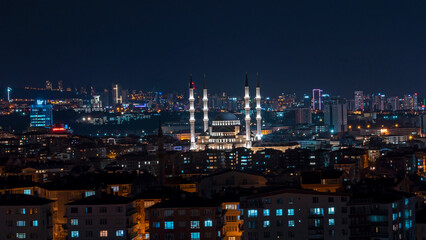Fototapeta na wymiar Ankara Kocatepe Camii mosque and moon night view with long exposure 