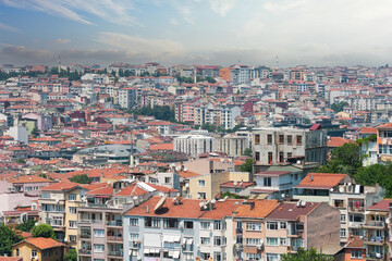 Fototapeta na wymiar Istanbul panorama, panoramic view old houses on the slope district, Turkey.