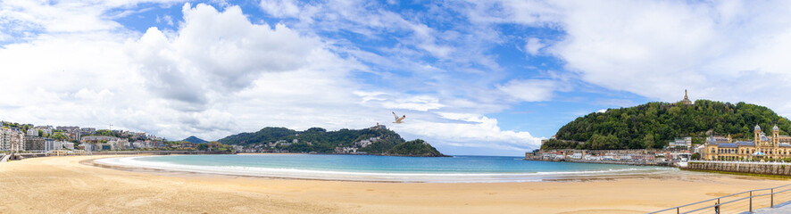 Panoramic view of La Concha beach