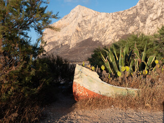 sicilia, i resti di un'antica imbarcazione nei pressi di Palermo.
