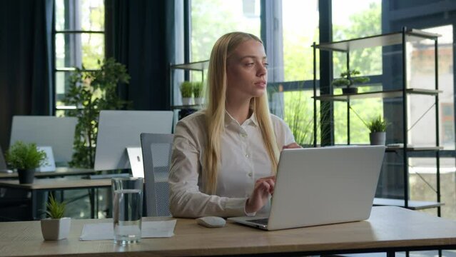 Thoughtful office manager Caucasian woman pensive puzzled girl think business solution deep thoughts ponder feel inspiration solving problem come up with good idea decide businesswoman working laptop