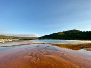 Marbling Steaming Lake in Yellowstone
