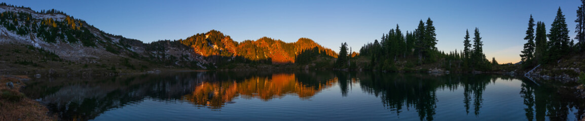 sunrise over the lake panorama