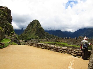 I&rsquo;m between the mountains of peru 