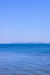 日間賀島から見た渥美半島の山並み