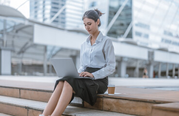 Graduate immersed in real research, hands-on learning, creative discovery, expanding horizons.