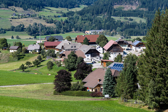 Blick auf Pichlern in der Gemeinde St. Margarethen in Österreich