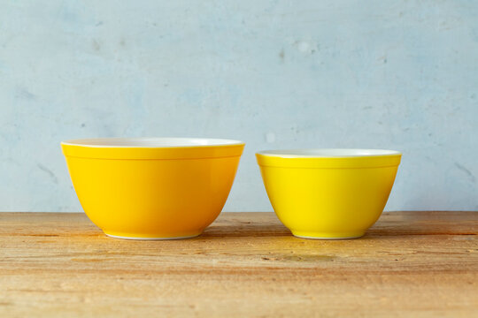 Old PYREX オールドパイレックス ボウル　ミルクガラス