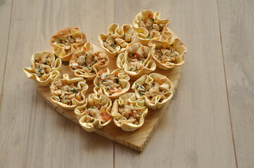 tacos de frango  , alimento mexicano 