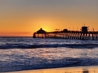 Fototapeta premium Sunset at Imperial Beach Pier California