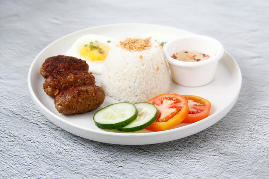 Freshly cooked Filipino food called Longsilog