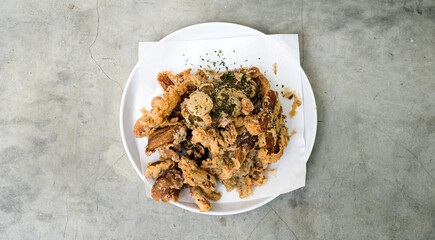 Golden crispy fried mushrooms