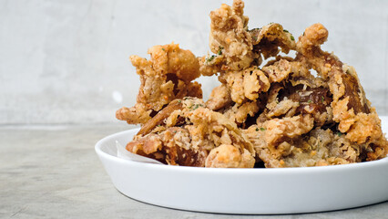 Golden crispy fried mushrooms