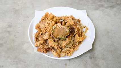 Golden crispy fried mushrooms