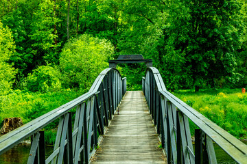 Obraz premium Sommerliche Wandertour durch das Saale Tal zur wunderschönen Leuchtenburg bei Kahla - Thüringen - Deutschland