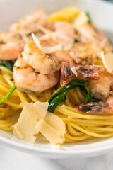 Garlic Shrimp Pasta with Spinach