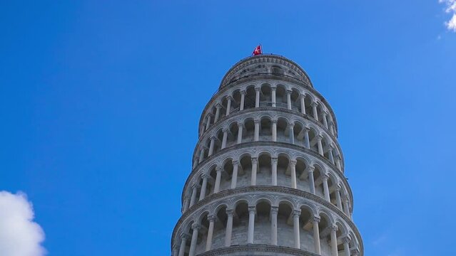 The Leaning Tower of Pisa (Italian: torre pendente di Pisa), is the campanile, or freestanding bell tower, of Pisa Cathedral. architecture italy pisa. High quality FullHD footage