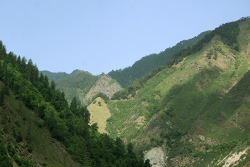 Fototapeta premium Beautiful mountain landscape of himalaya, India High Altitude mountain pass, snow mountains in the background, selective focus with blur 