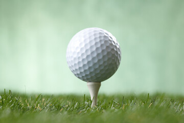 ゴルフイメージ、ゴルフボールやゴルフクラブ