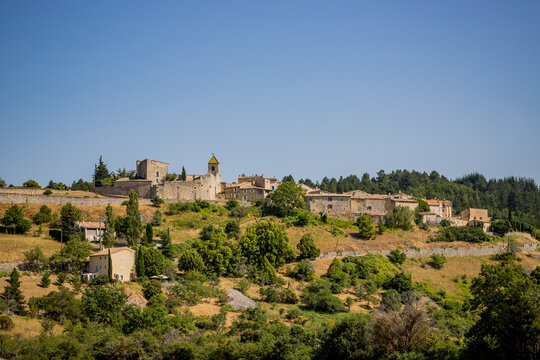 Le village d'Aurel sur le route des lavandes
