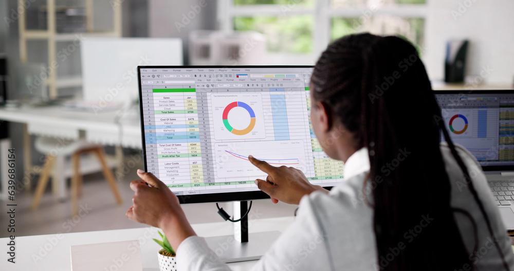 Aufkleber Analyst Working With Spreadsheet Business Data