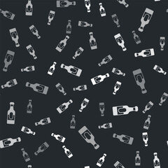 Grey Wine bottle icon isolated seamless pattern on black background. Vector