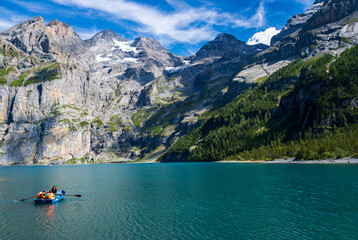 Lago di oeschinensee, Kandersteg, Svizzera