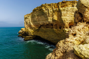 Unterwegs an der Steiküste bei Algar Seco, Algarve