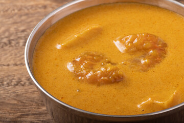 ブラウンマサラ　(海老のクリーミーカレー)