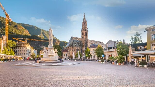 Bolzano main sqaure in city old tow bozen bolzano italy time lapse hyperlapse.