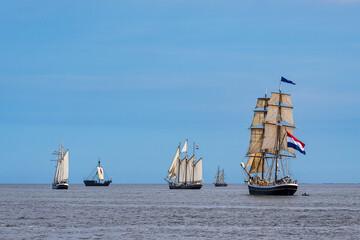 Segelschiffe auf der Ostsee während der Hanse Sail in Rostock