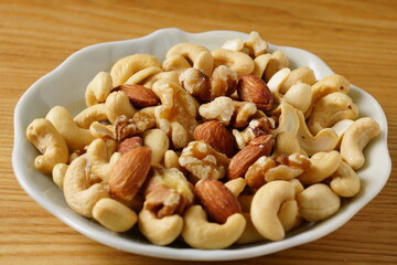 ナッツ盛合せ