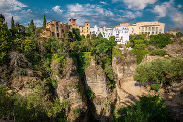 Obraz premium Generic view of the city of Ronda, Malaga, Spain, from one of its viewpoints, with the Tajo de Ronda in the foreground