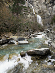 Sorrosal waterfall in Broto, in the Aragonese Pyrenees. - 639908991