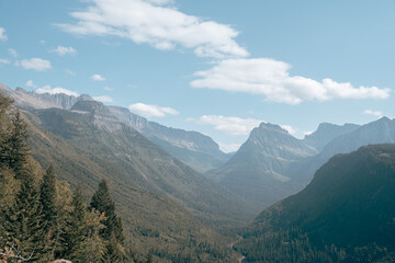 Obraz premium mountains and clouds