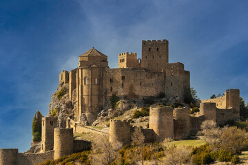 Naklejka premium Discover Historical Majesty: Stunning Photography of Lorraine Castle in Huesca, Spain