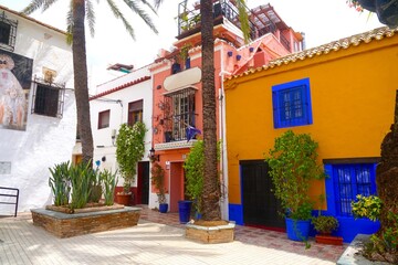 Plaza Santo Cristo with colorful old houses in the old town of Marbella, Costa del Sol, Málaga, Andalusia, Spain