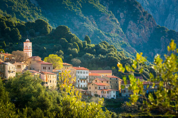 Traditional buildings of Ota village in Corsica - obrazy, fototapety, plakaty