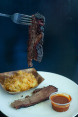 smoked brisket with Mac-n-cheese